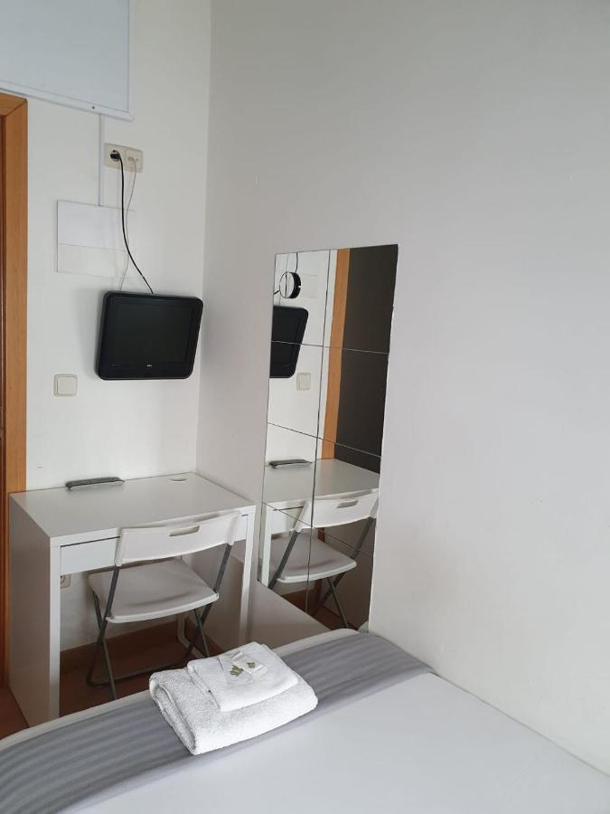 Apartamentos Fuencarral Madrid Exterior foto